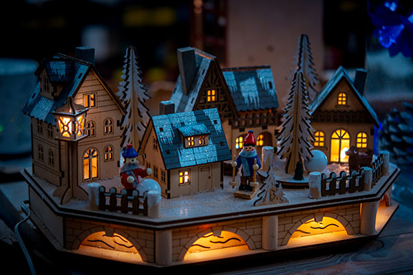 Décoration de Noël - décorations lumineuses - village de noël illuminé en bois
